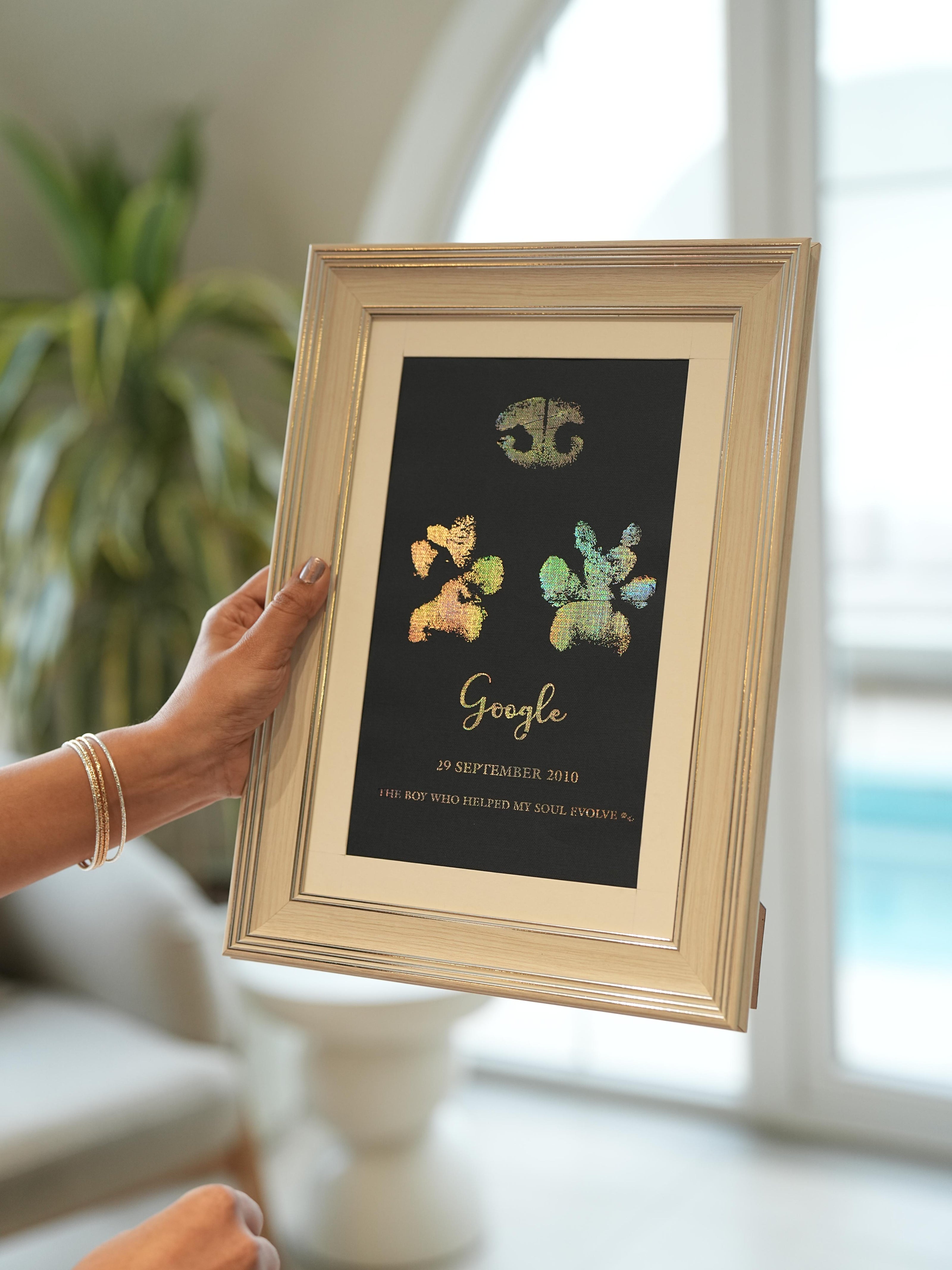 Paw Metallic Imprints Frame for Pets - Kit Included