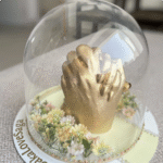 Couple Handcasting Dome with Floral Base